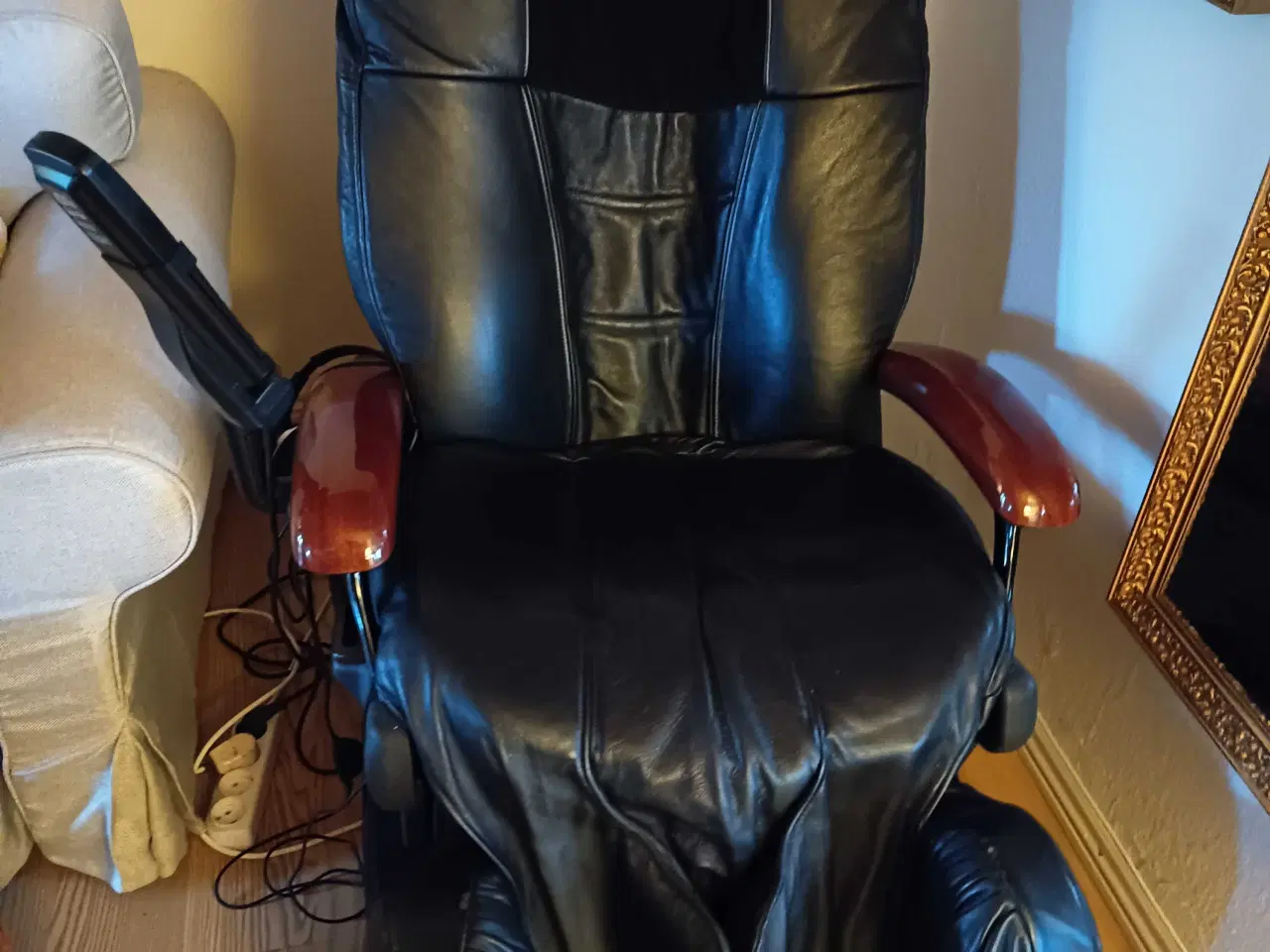 Billede 1 - Massagestol We Care 4You