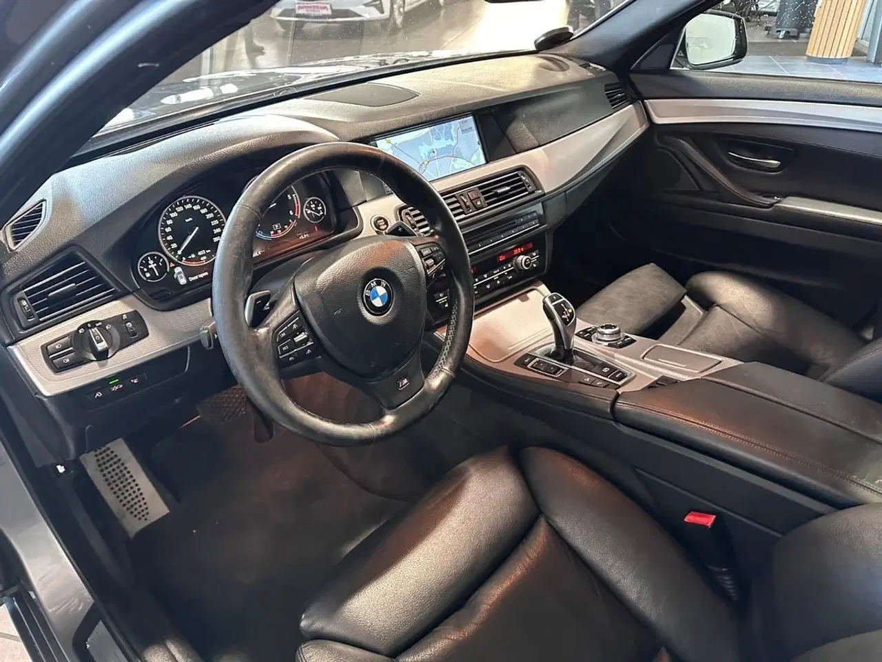 Billede 12 - BMW 535d 3,0 Touring M-Sport xDrive aut.