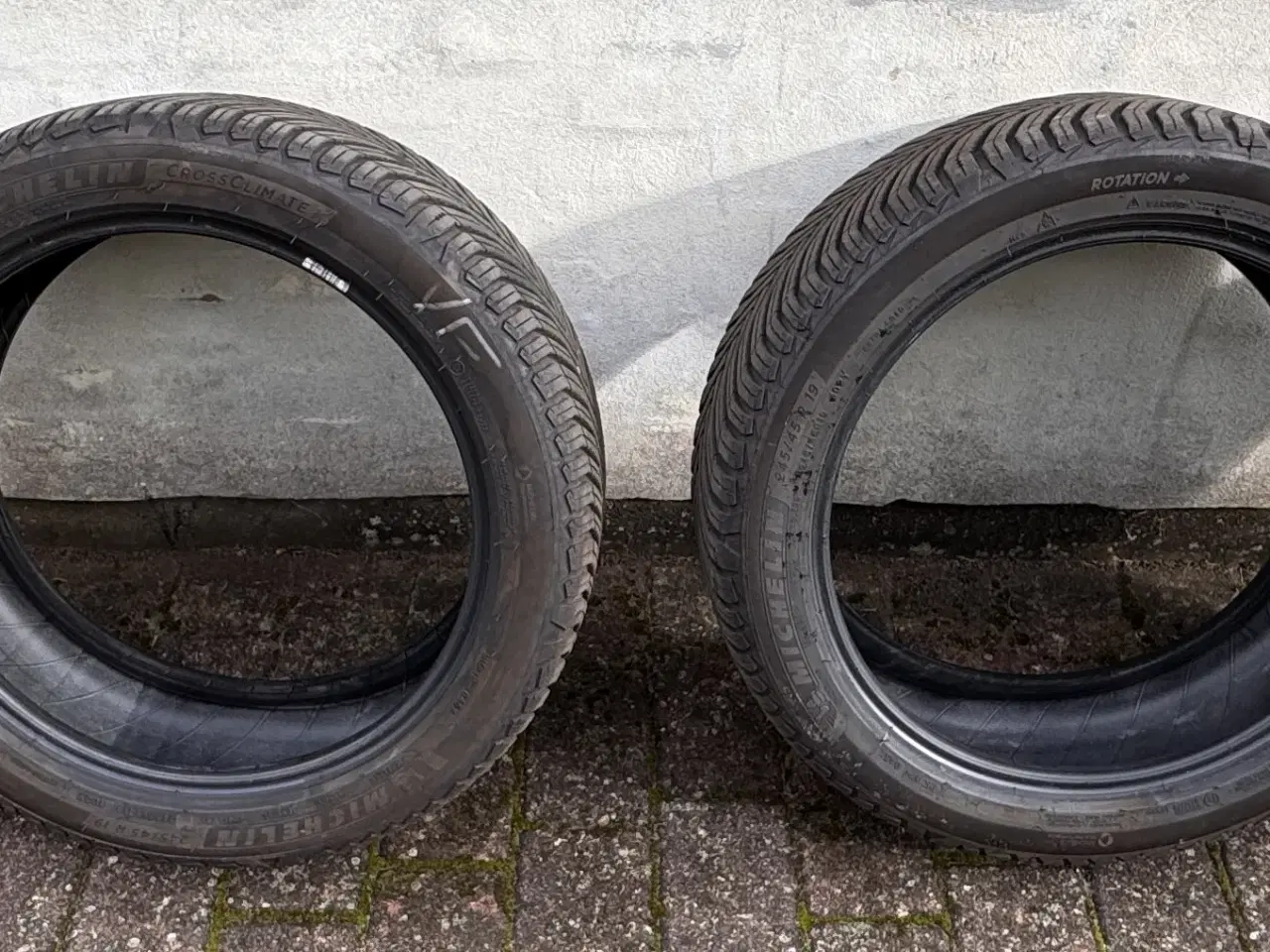 Billede 1 - Michelin Crossclimate 2, 245/45 R19, 4 stk. Elbil