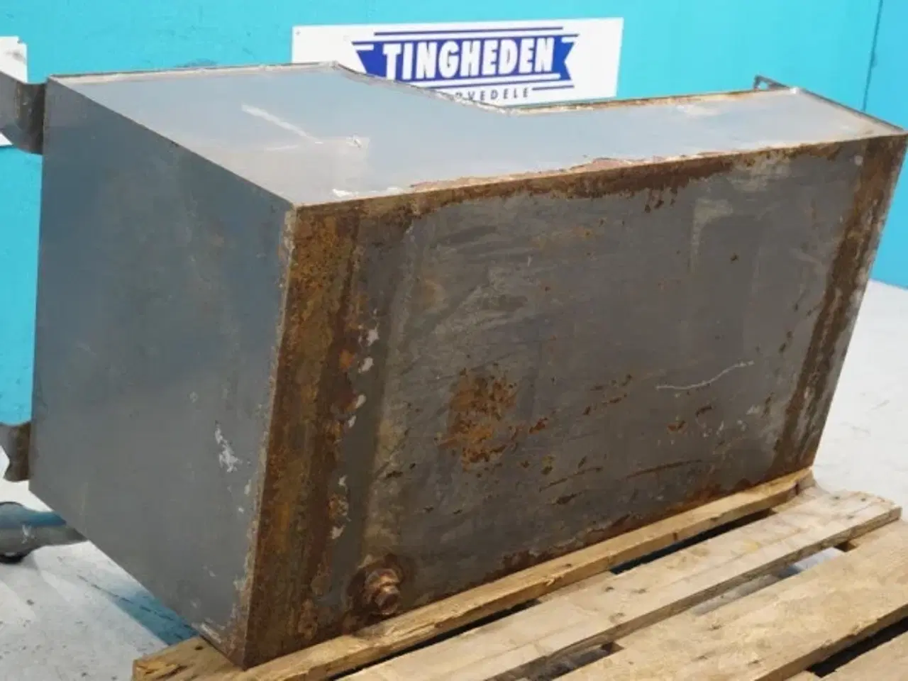 Billede 3 - Claas Targo K70 Dieseltank 3179562