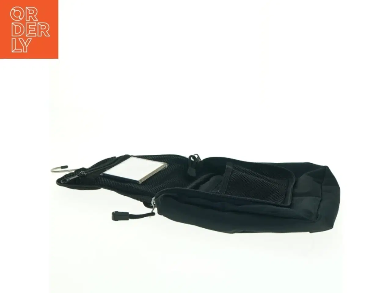 Billede 2 - UBRUGT Sort Rejse Toilet taske med Hængekrog og spejl fra Eurobag (str. 20 x 22 cm)
