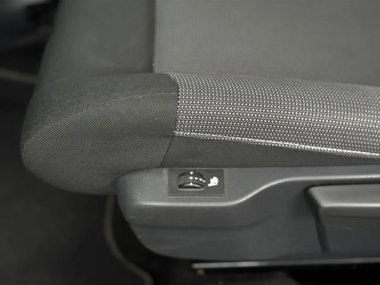 Billede 9 - Citroën C4 Cactus 1,5 Blue HDi Feel+ start/stop 100HK 5d