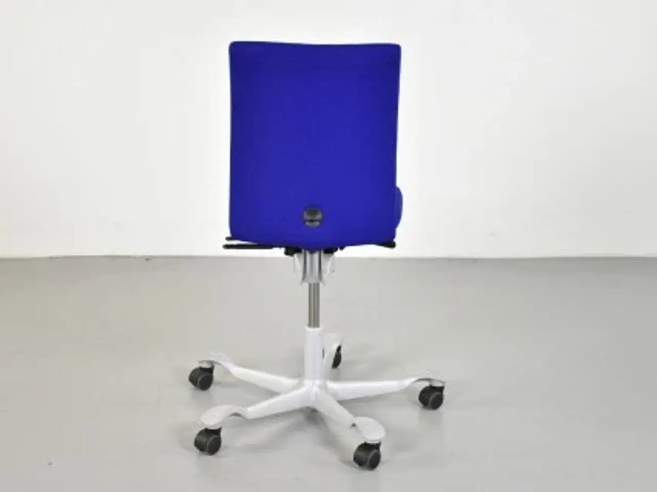 Billede 3 - Häg h04 4100 kontorstol med blåt polster og sølvgråt stel