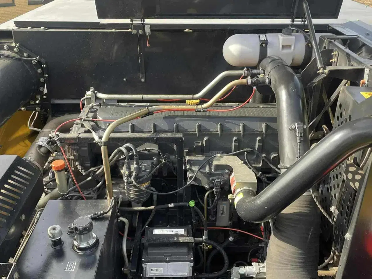 Billede 4 - New Holland CR9.80 DK flotteste NH tærsker m. 30 fods Varifeed