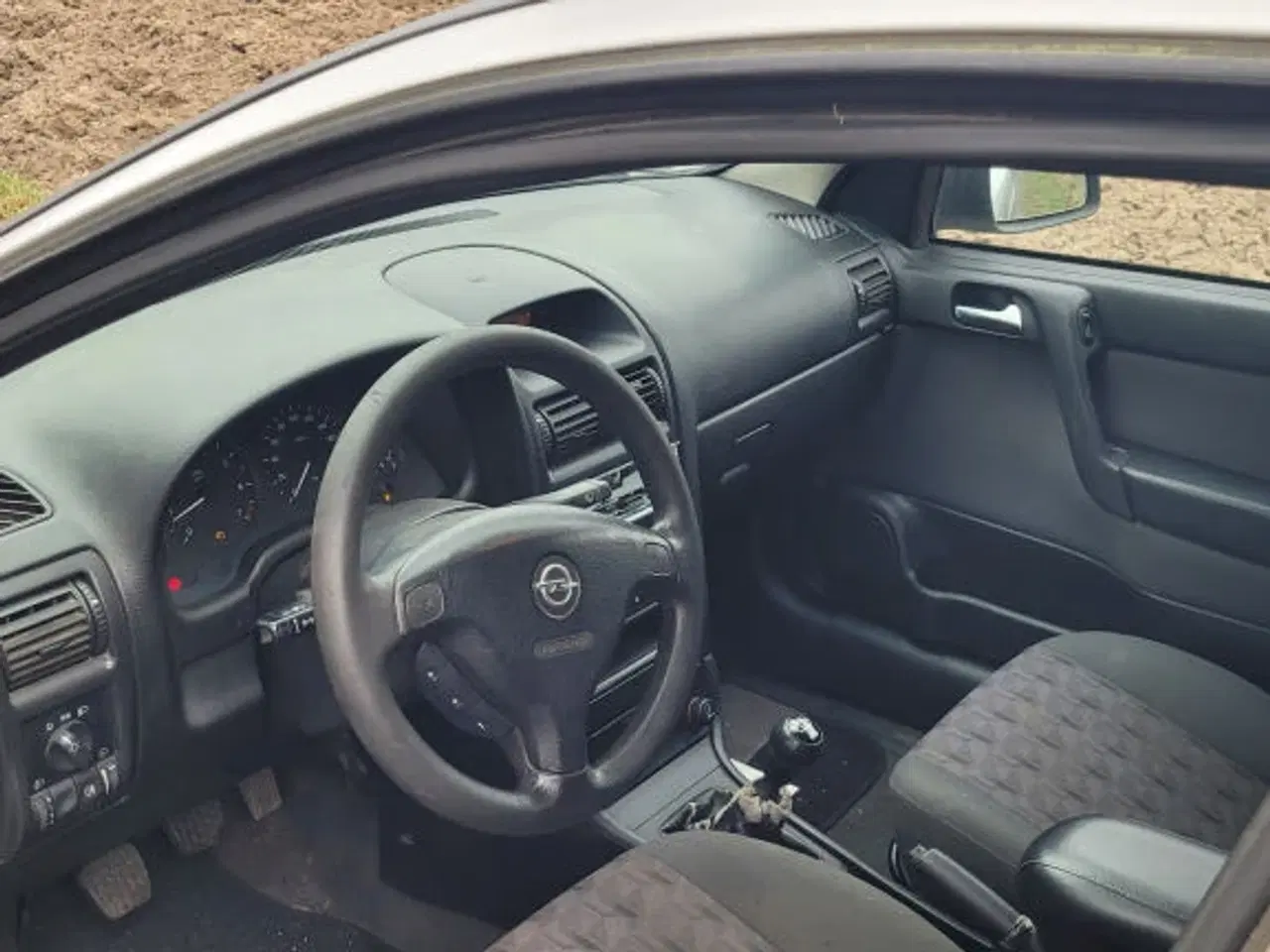 Billede 5 - Opel Astra 1.6i-16V, med syn og plader