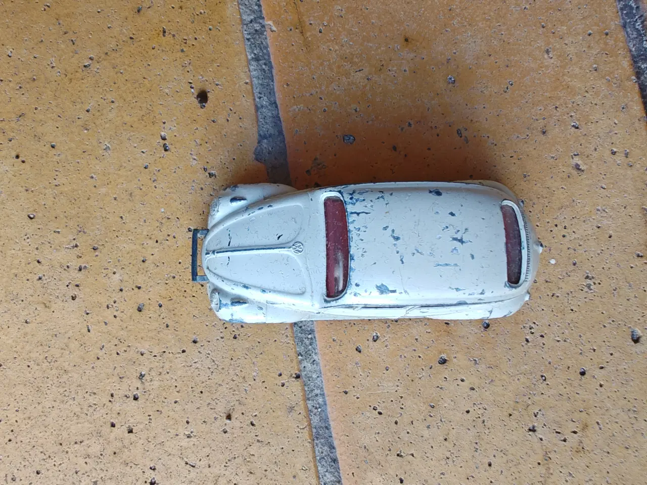 Billede 5 - Tekno VW1200 819 Bil