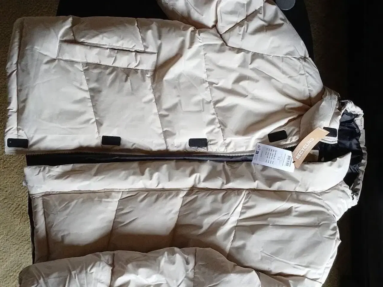 Billede 1 - Jack and Jones jakke xl helt ny