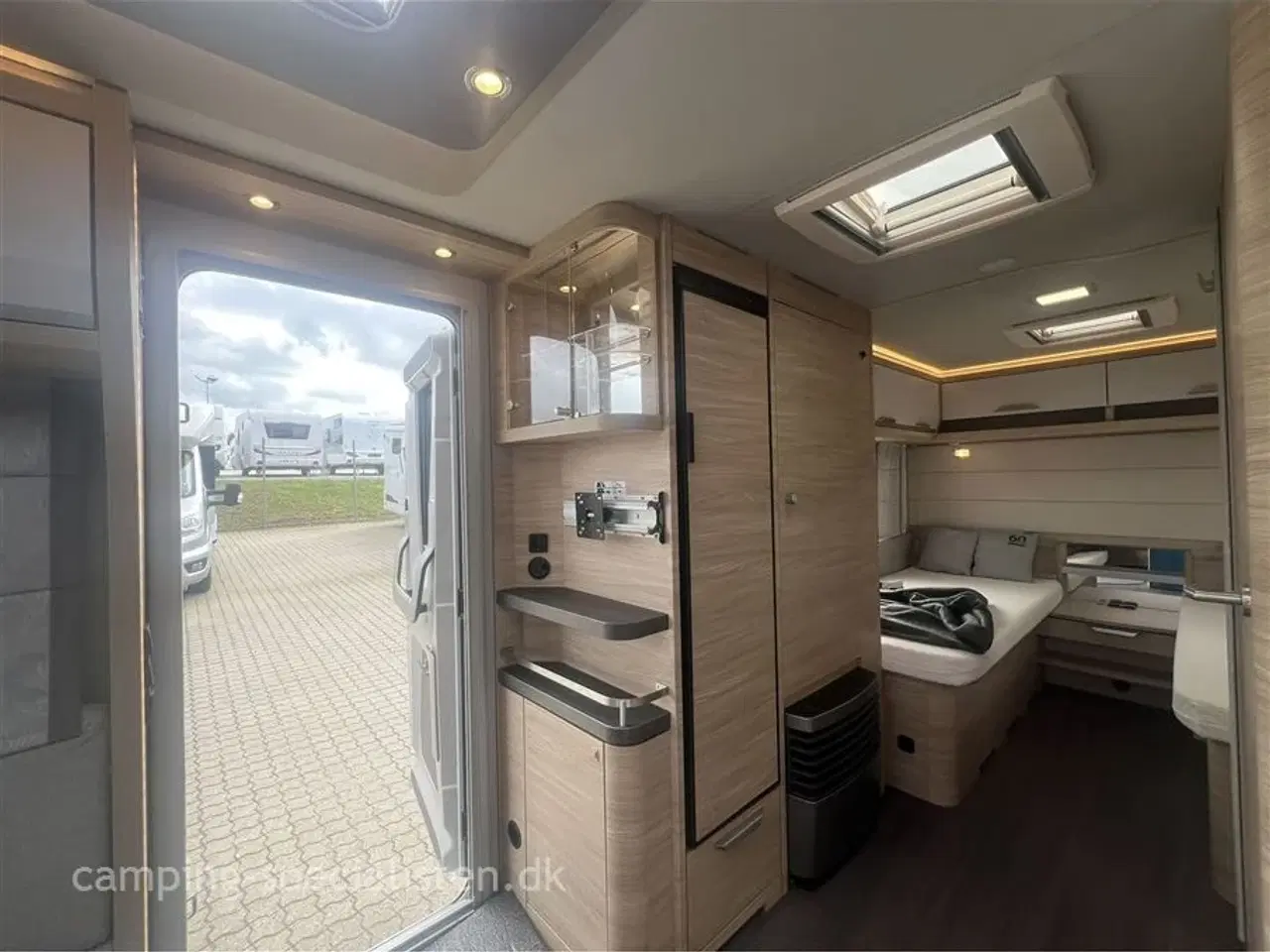 Billede 11 - 2021 - Knaus Südwind 580 UE   Knaus Südwind 580 UE model 2021 kan nu ses hos Camping-Specialisten.dk