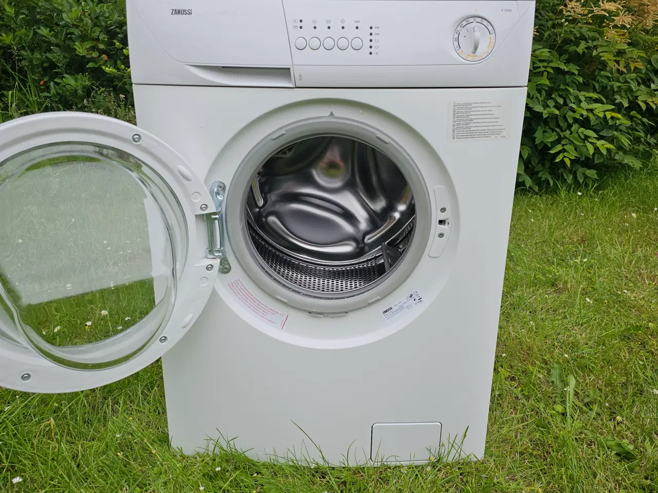 Billede 2 - Driftsikker Zanussi vaskemaskine – klar til brug