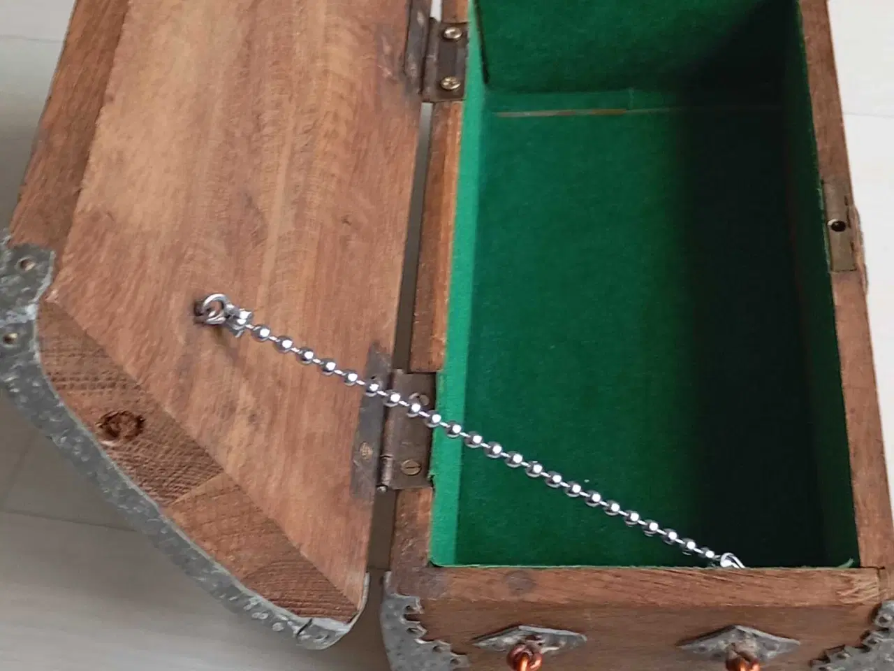 Billede 11 - Vintage skrin. Antik trækiste