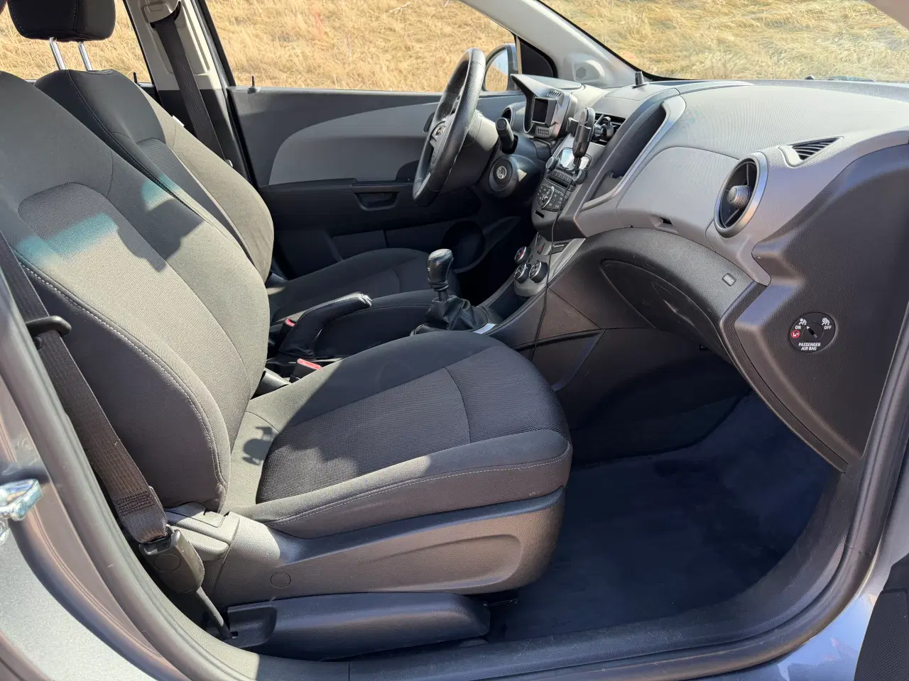 Billede 14 - Rummelig fornuftig bil