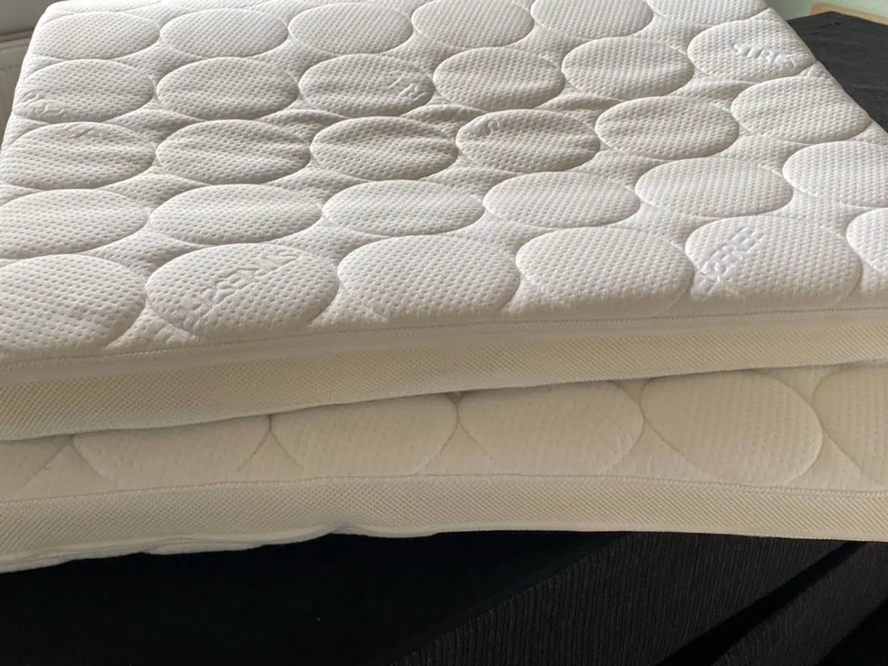 Billede 2 - Sengebunde, 2 stk og topmadrasser