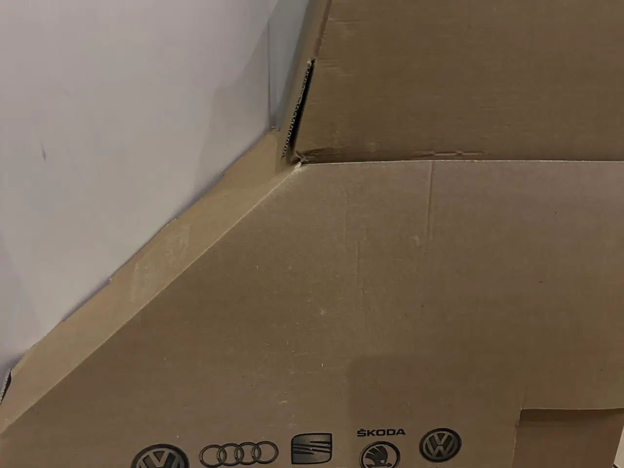 Billede 4 - 2 forskærme til VW UP 