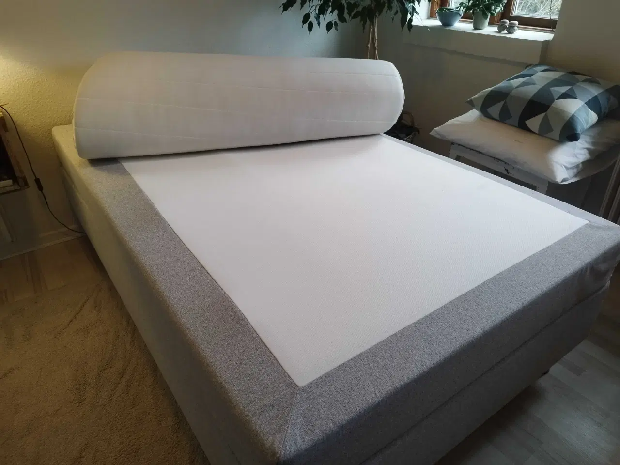 Billede 3 - Næsten ubrugt boksmadras