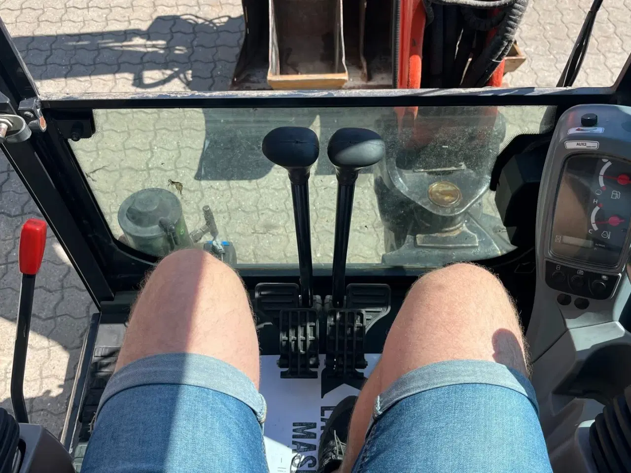 Billede 13 - Kubota kx027-4 Med Aftageligt Engcon rotortilt og centralsmørring.