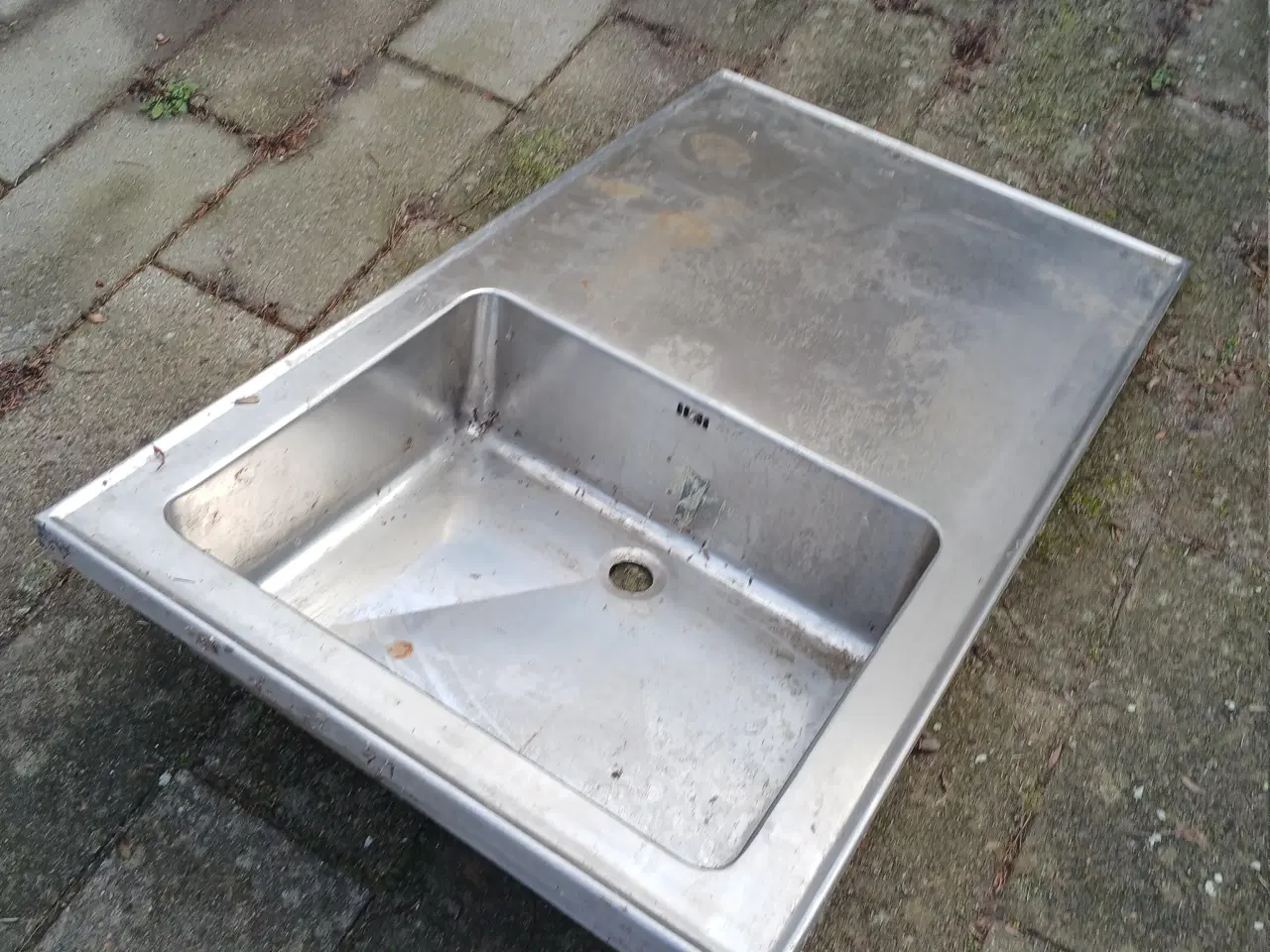 Billede 2 - Stålvask med bordplade