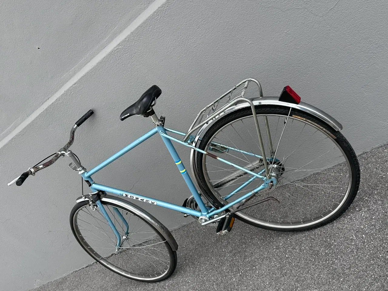 Billede 7 - Lyseblå Monark Svensk Kvalitets herre retrocykel. 