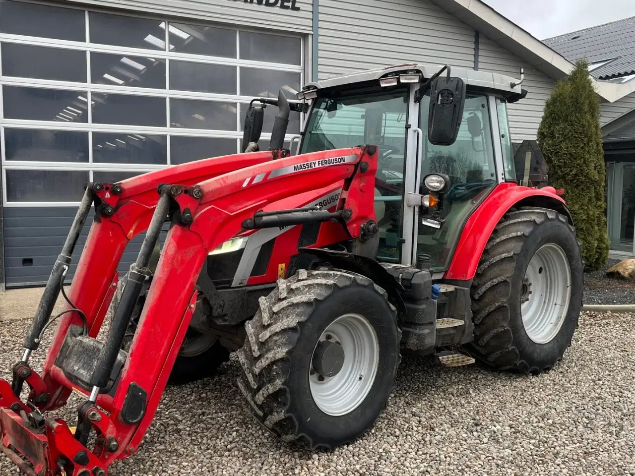 Billede 2 - Massey Ferguson 5S.125 Dyna4 med frontlæsser