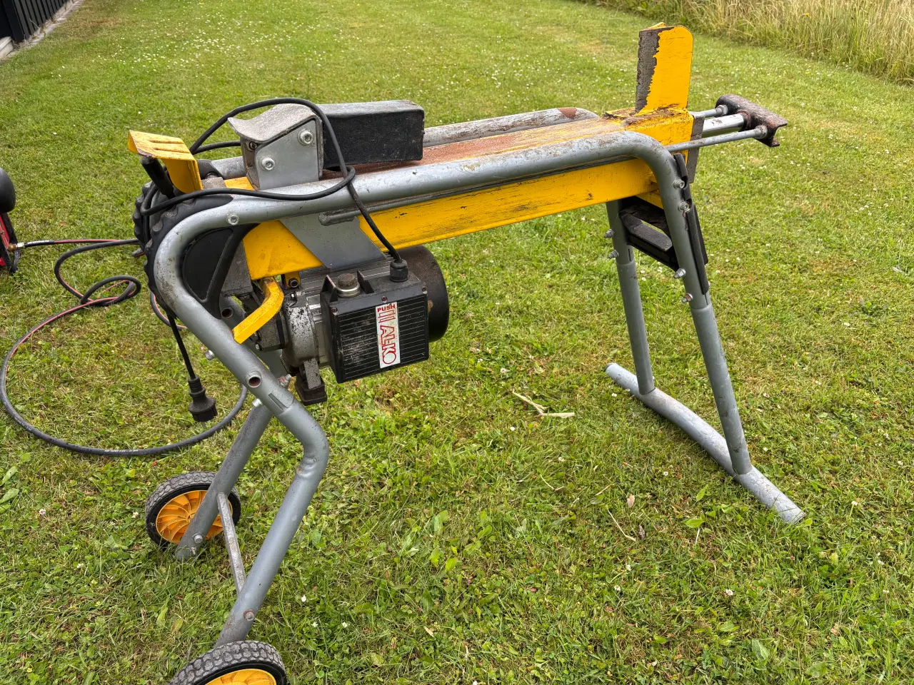 Billede 1 - Brændekløver Alko