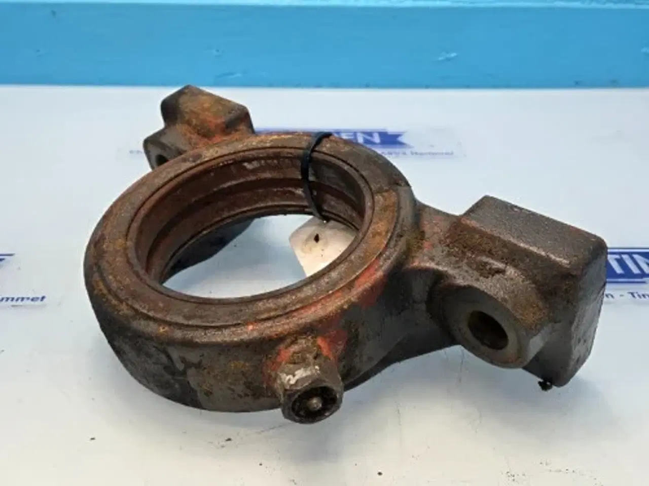 Billede 5 - New Holland LB115B Beslag 85807959