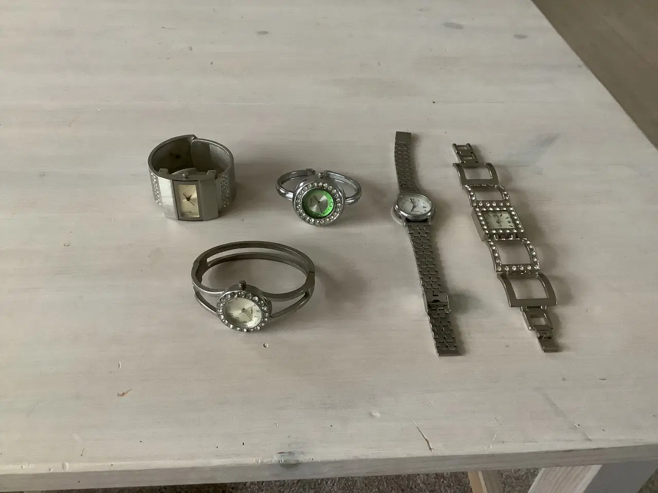 Billede 1 - Dame armbåndsure 