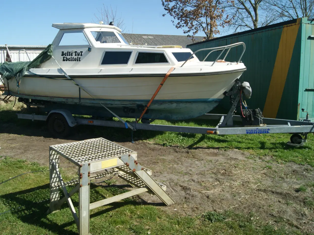 Billede 3 - Hvad kan jeg få for denne Motorbåd m. trailer.?