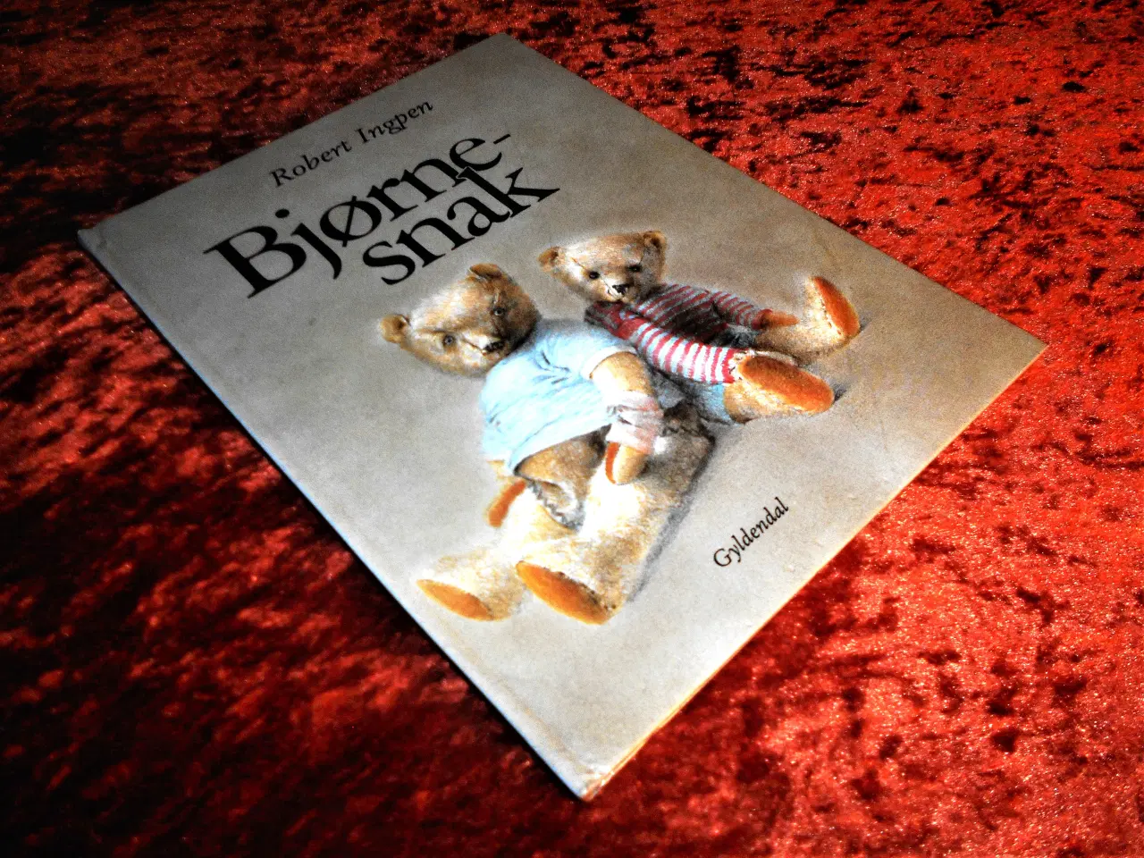 Billede 1 - Bjørnesnak, Robert Ingpen,