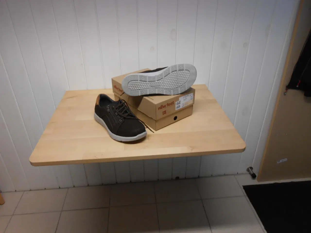 Billede 3 - Nye New feet sko