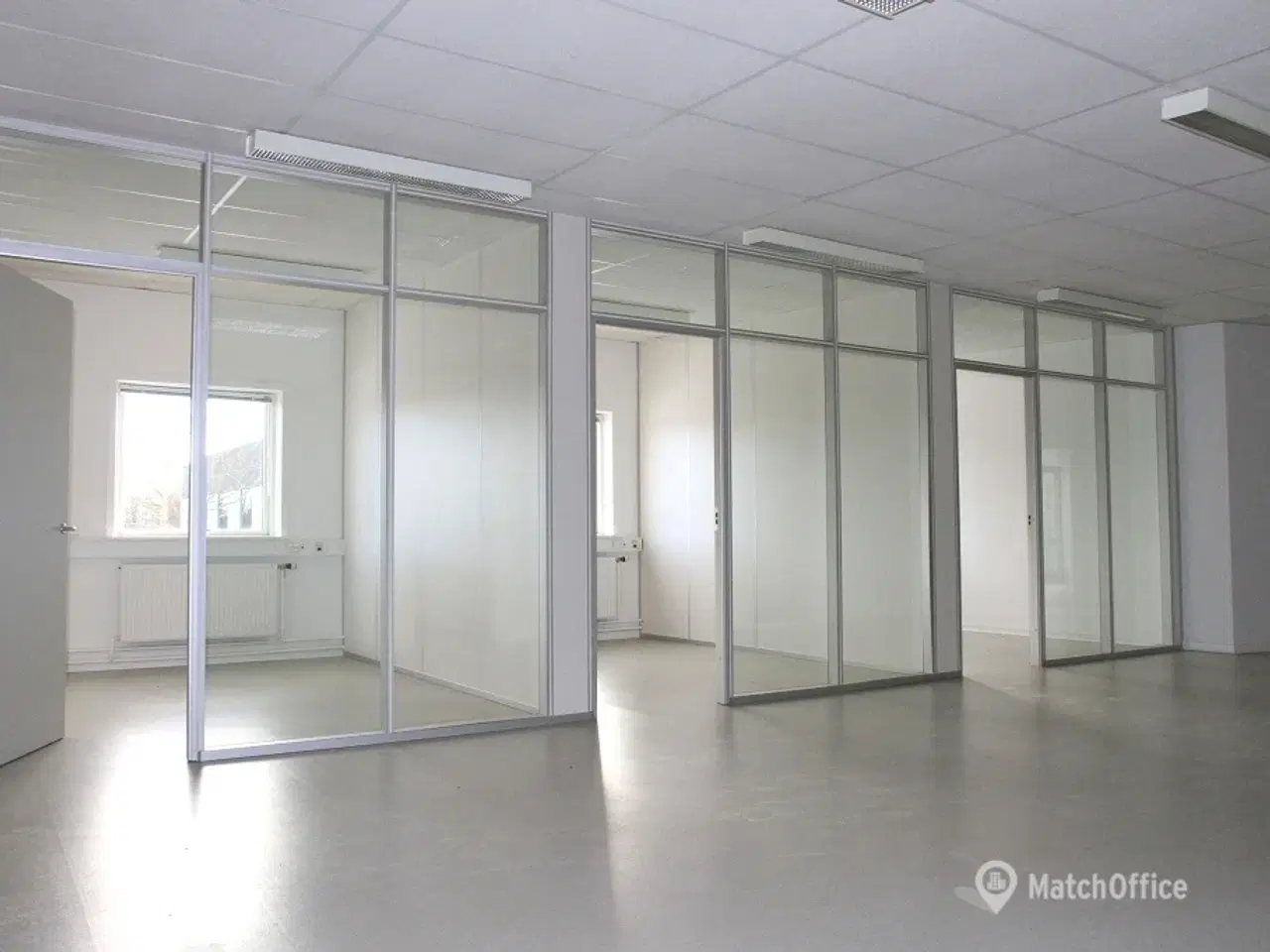 Billede 5 - Kontorlokaler - lej det hele eller kun et kontorlokale