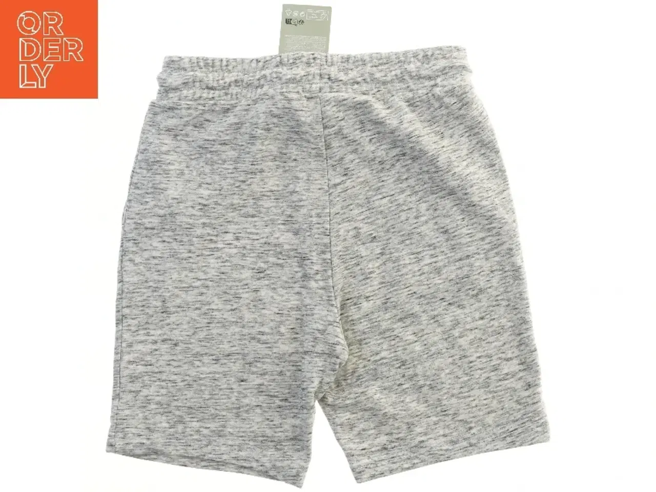 Billede 2 - Grå shorts fra H&M (str. 158)