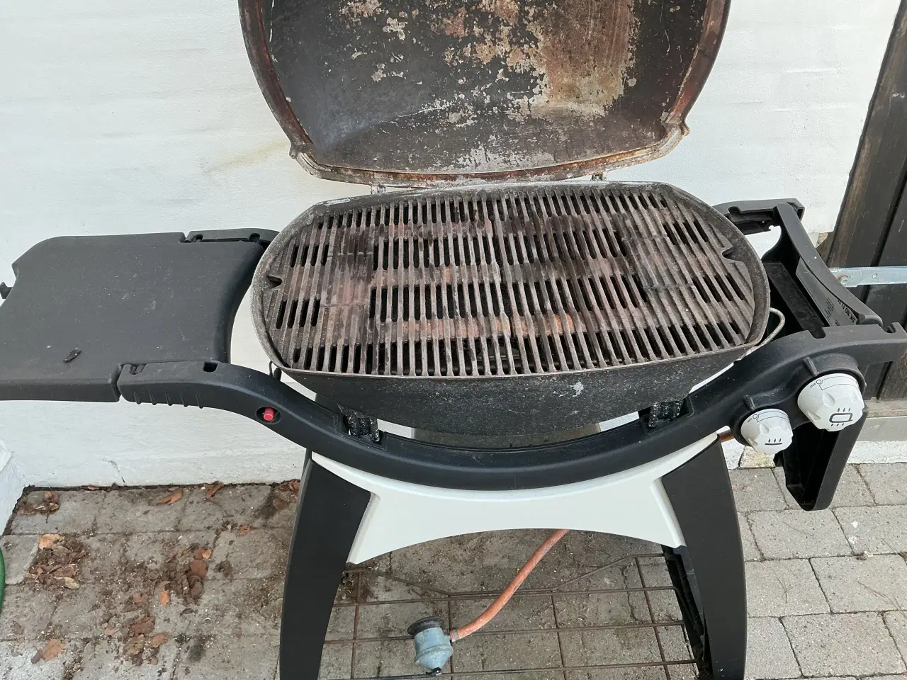 Billede 1 - Gas grill sælges meget fin stand  mærke weber