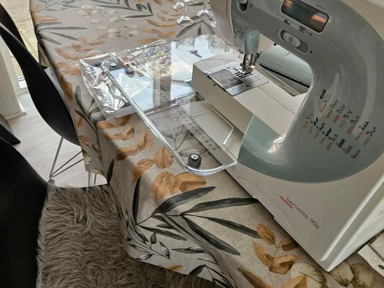 Billede 10 - Symaskine, bernette for bernina.