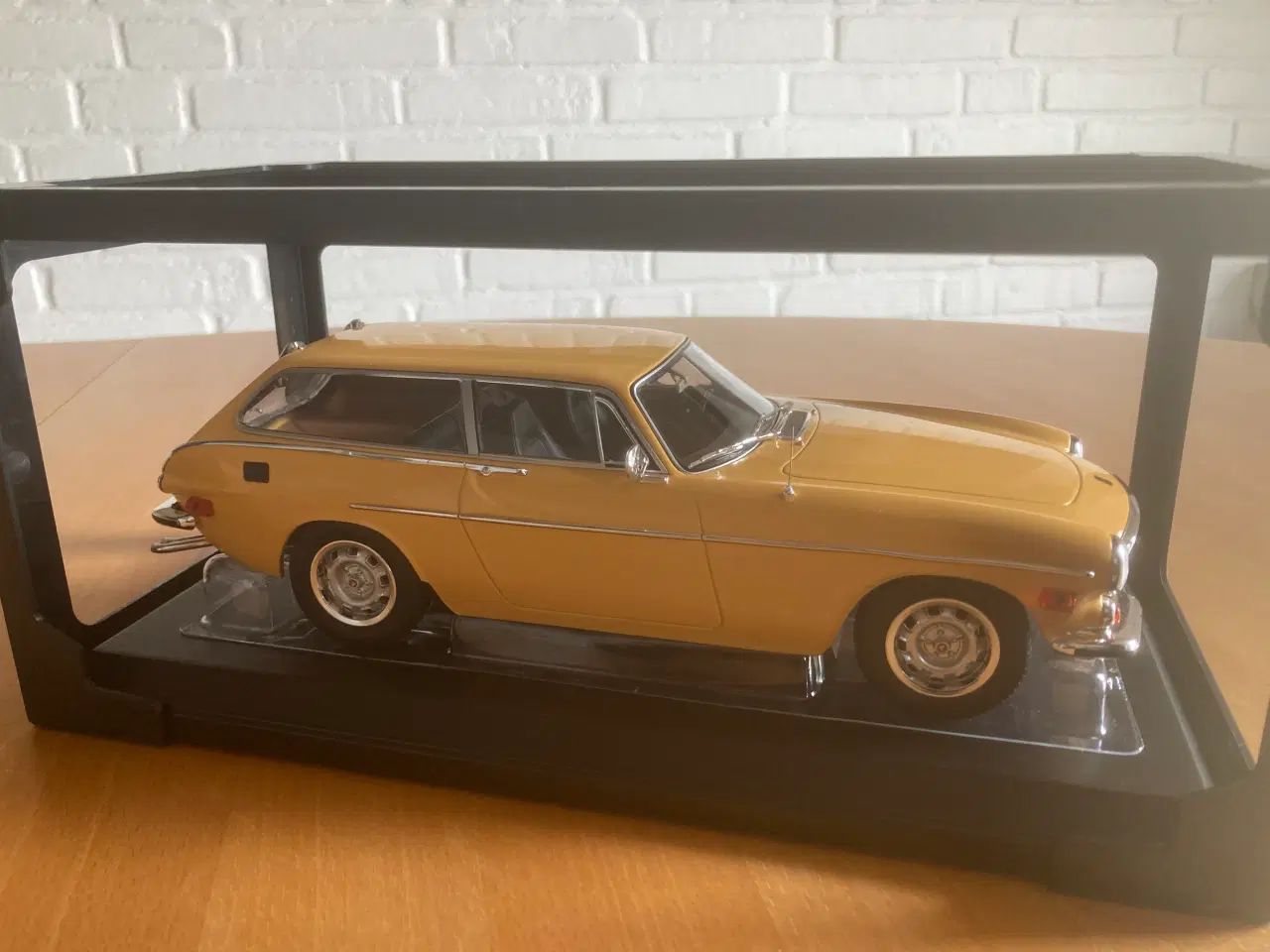 Billede 5 - Volvo P1800 ES