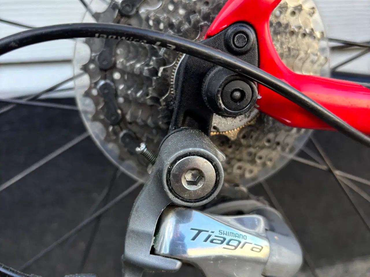 Billede 4 - Specialized racer i Carbon med Shimano Tiagra gear