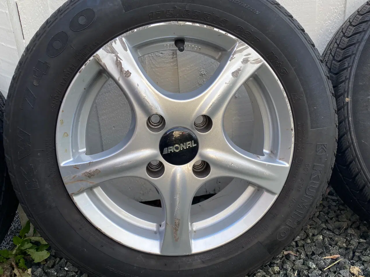 Billede 3 - KUMHO vinterdæk på alufælge i rigtig god stand 175