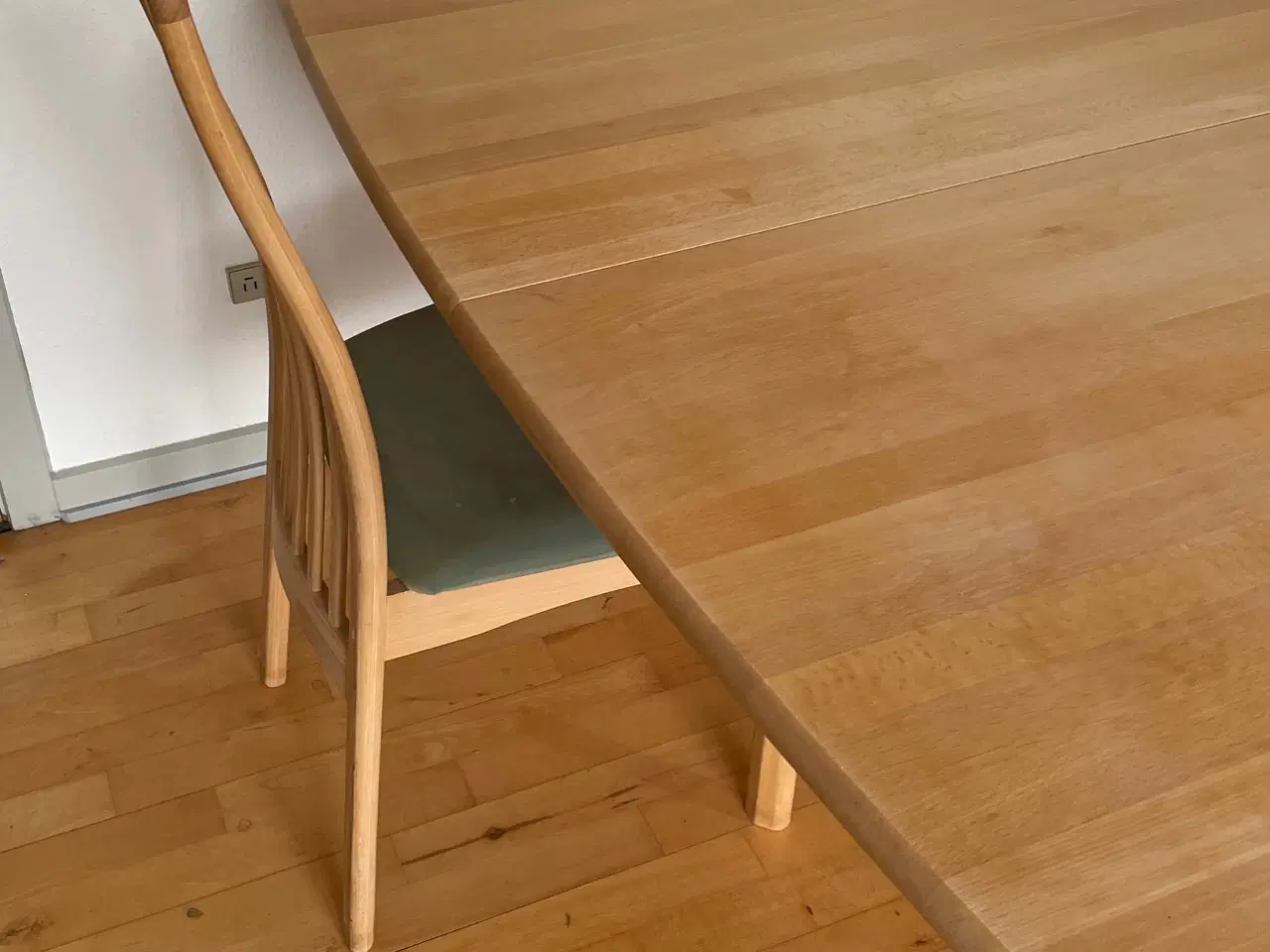 Billede 4 - Spisebord med plade - i meget fin stand. 