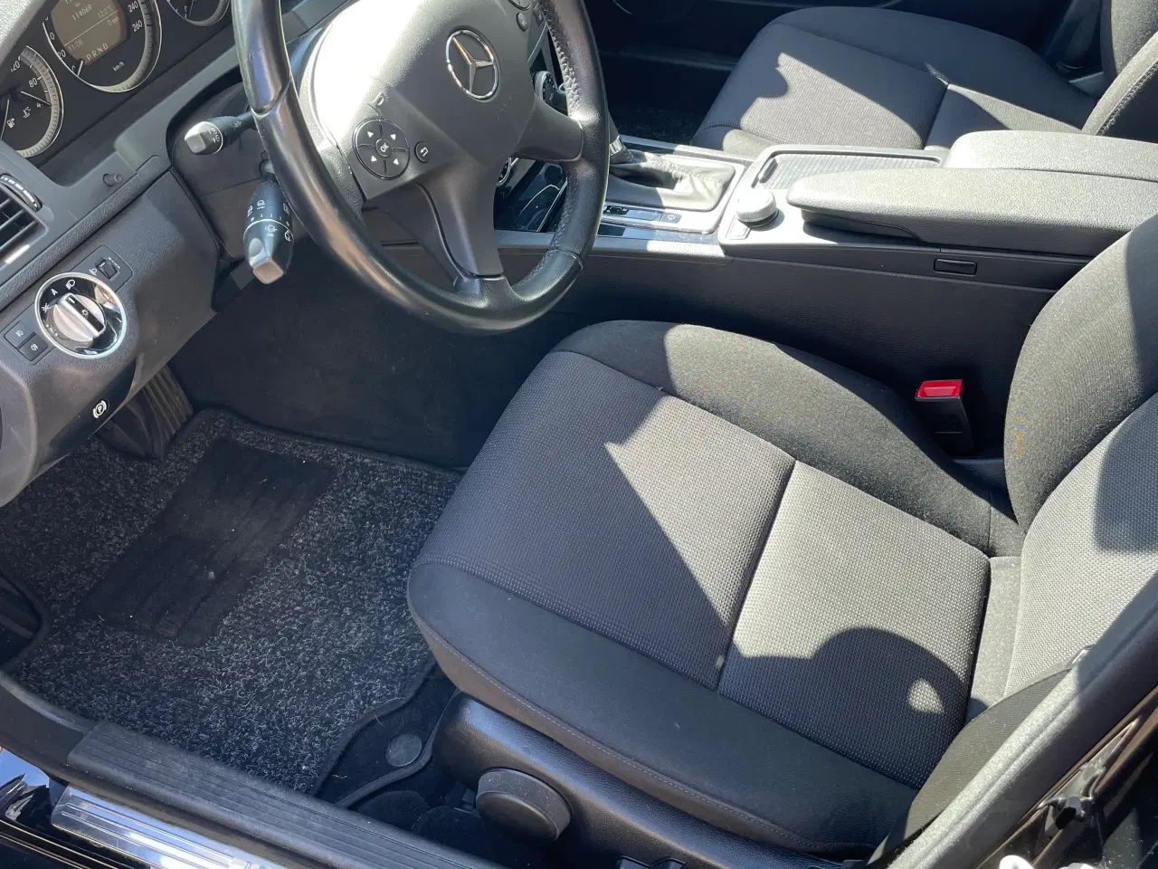 Billede 4 - Velholdt Mercedes-Benz C-Klasse