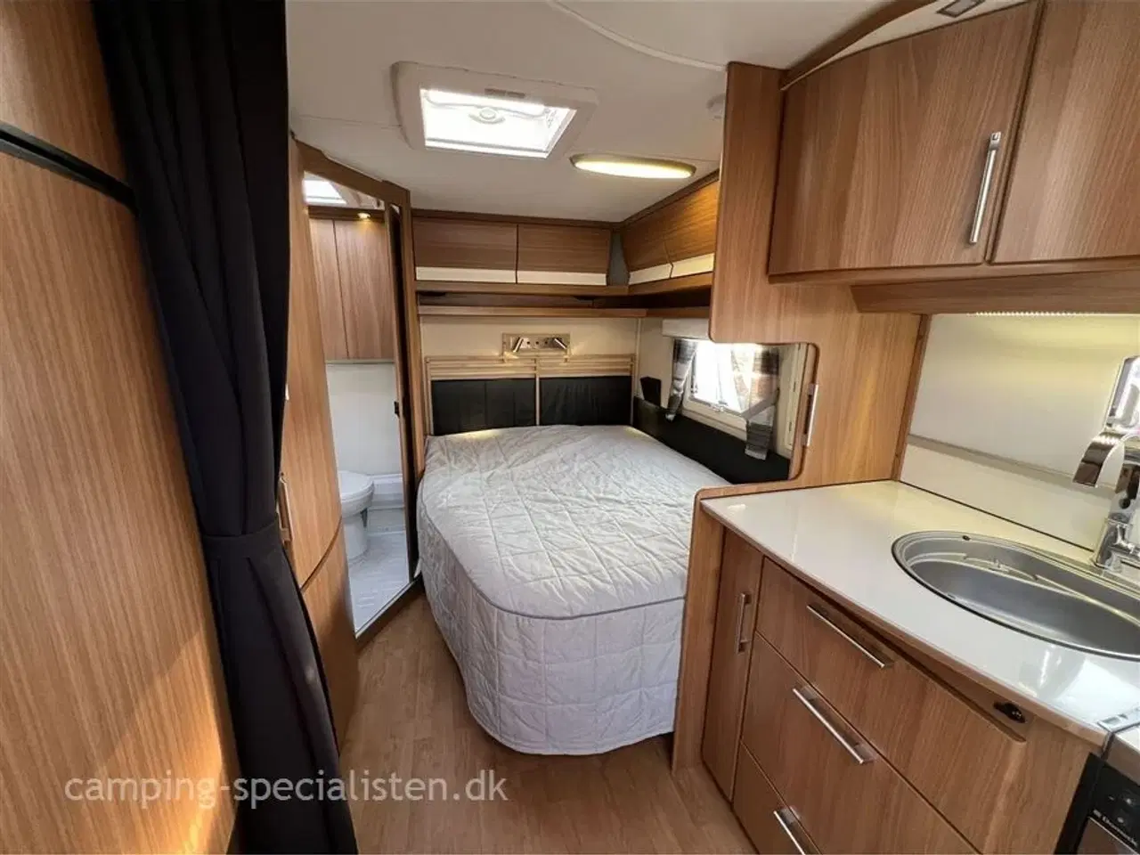 Billede 10 - 2013 - Kabe Royal 560 XL KS   2013 Kabe Royal 560 XL KS - se den nu hos Camping-Specialisten.dk