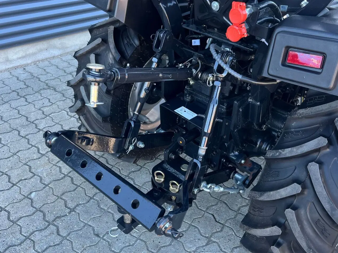 Billede 13 - Solis S26 Shuttle XL Fabriksny 26hk 4WD traktor med vendegear