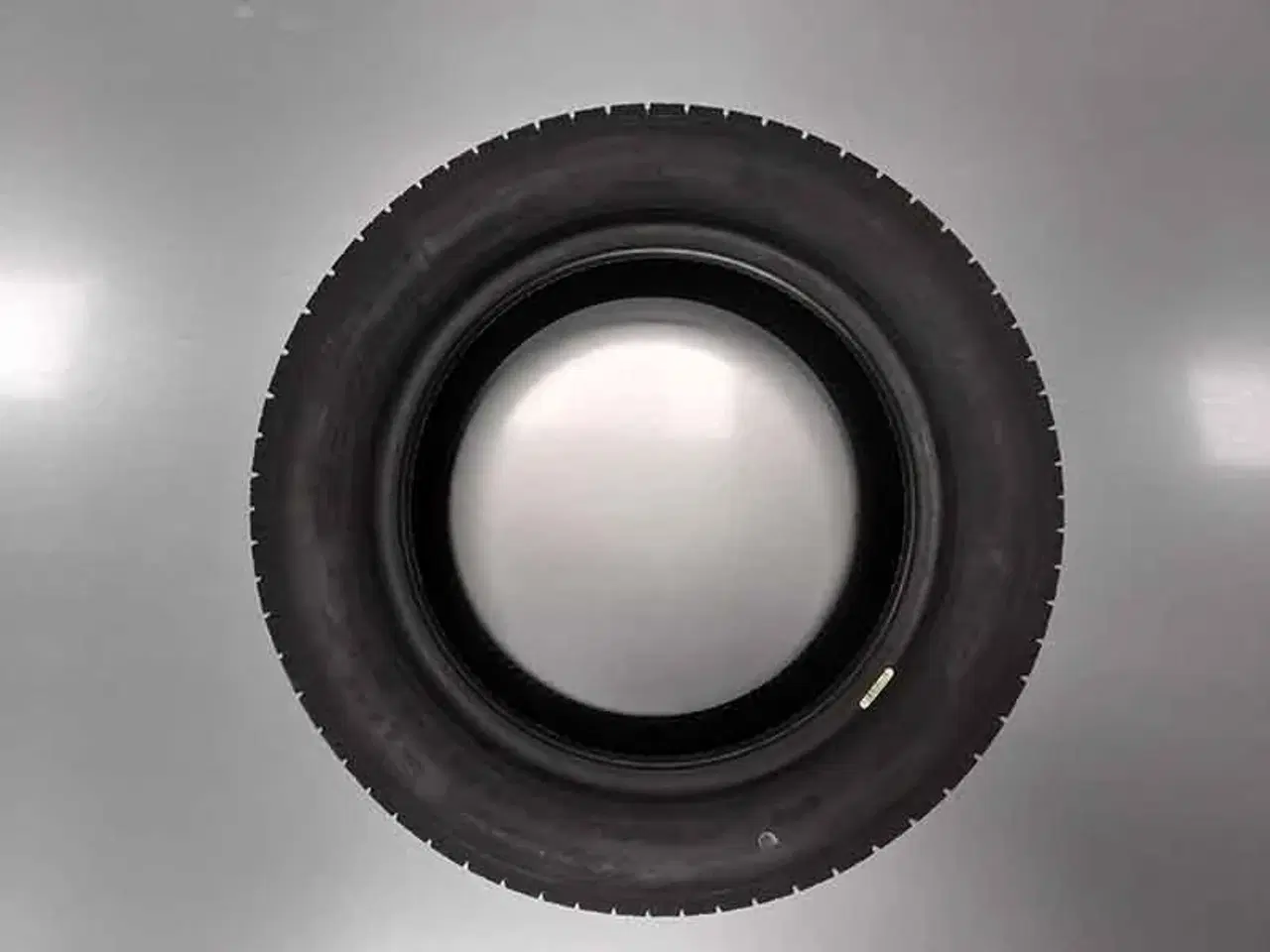 Billede 3 - 195/50R13 Dæk 104/101N