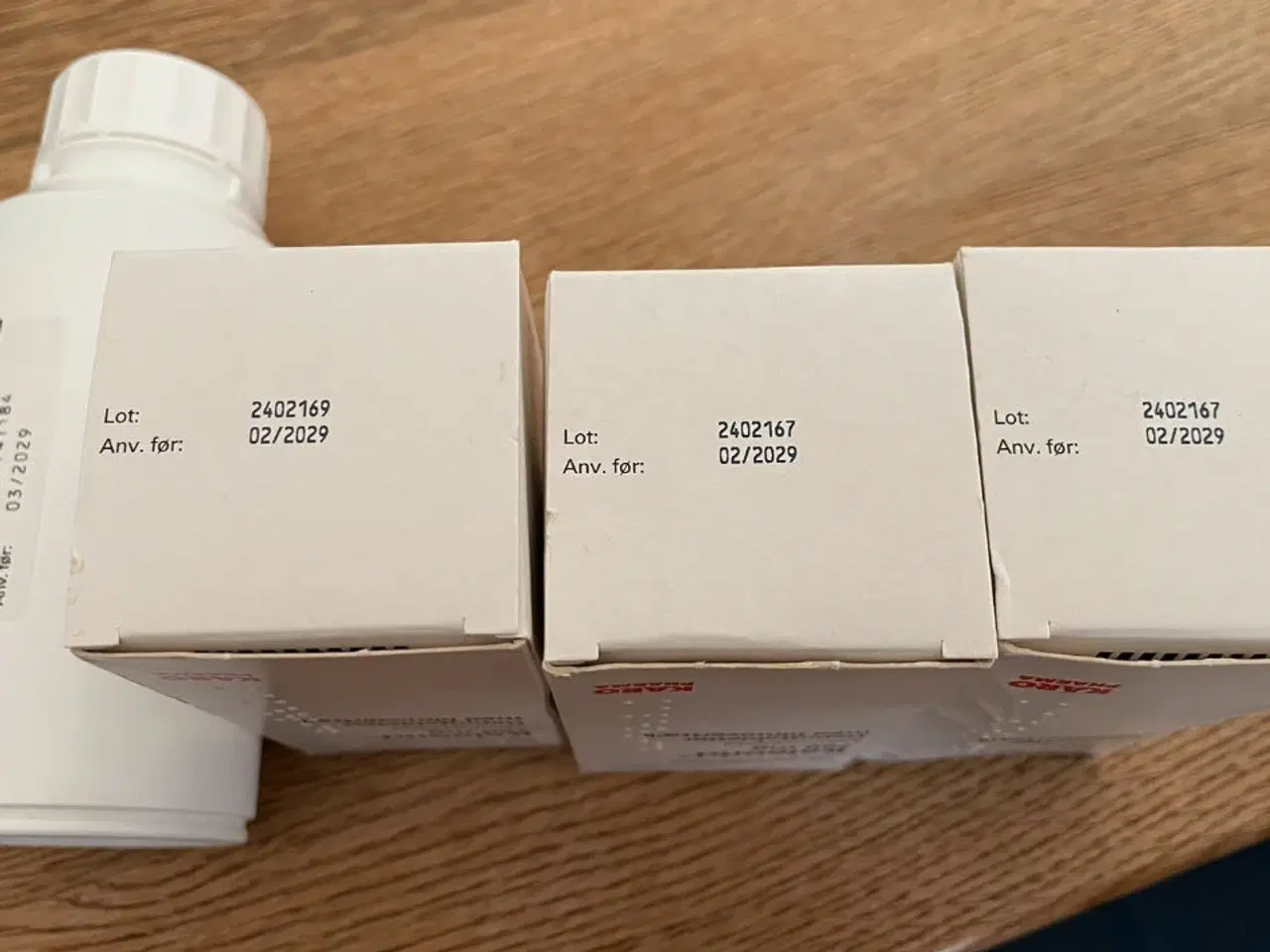 Billede 4 - 4 dåser/550 stk. Kalk tilskud  