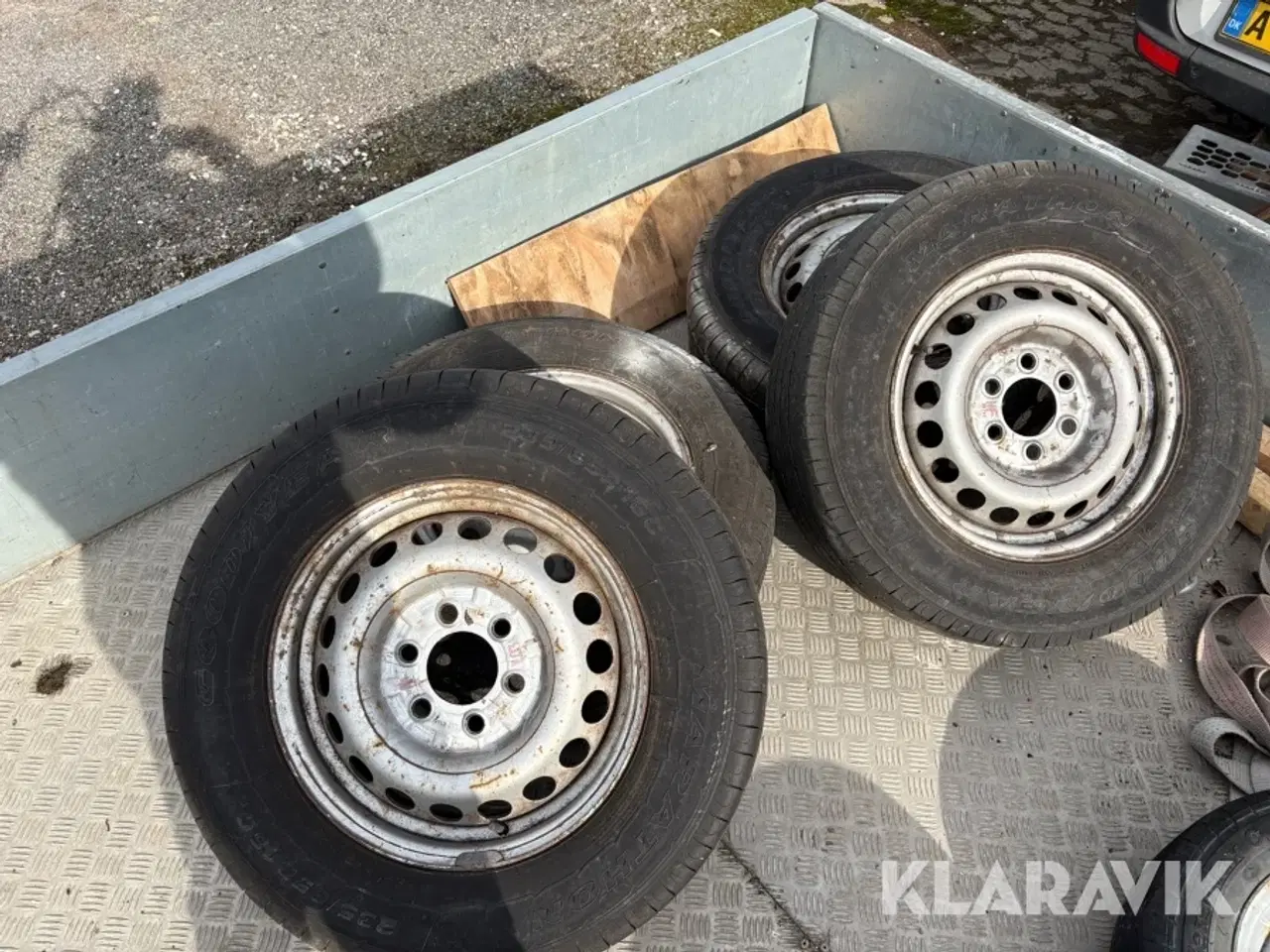 Billede 1 - Dæk m. Fælge Goodyear Marathon