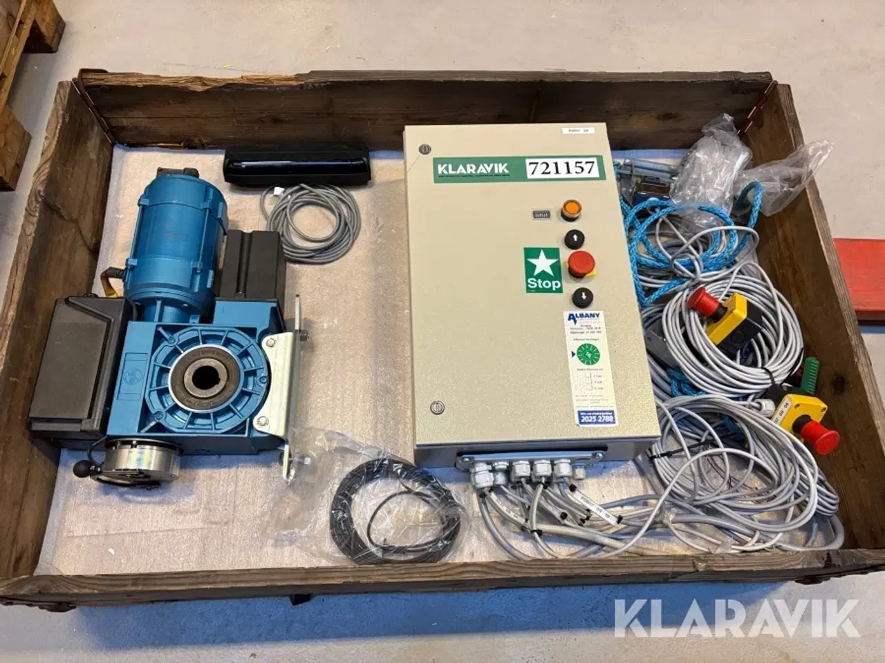 Billede 1 - Elektrisk port Crawford EconoRoll