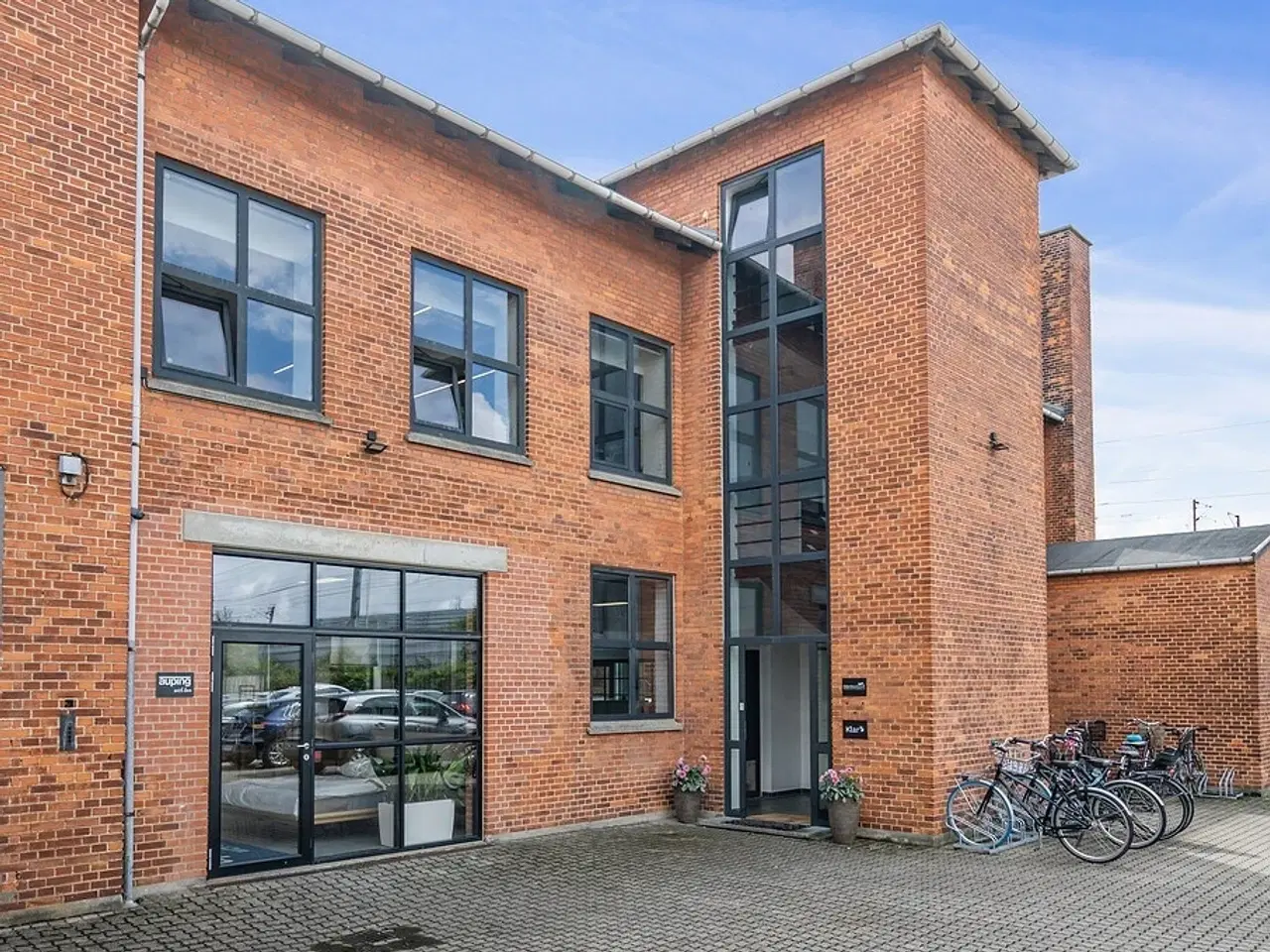 Billede 17 - Rustikt New Yorker storrumskontor - lyst og charmerende