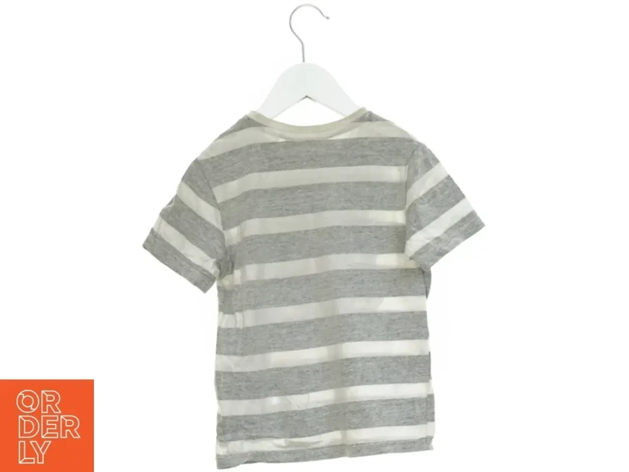 Billede 2 - T-Shirt fra H&M (str. 116 cm)