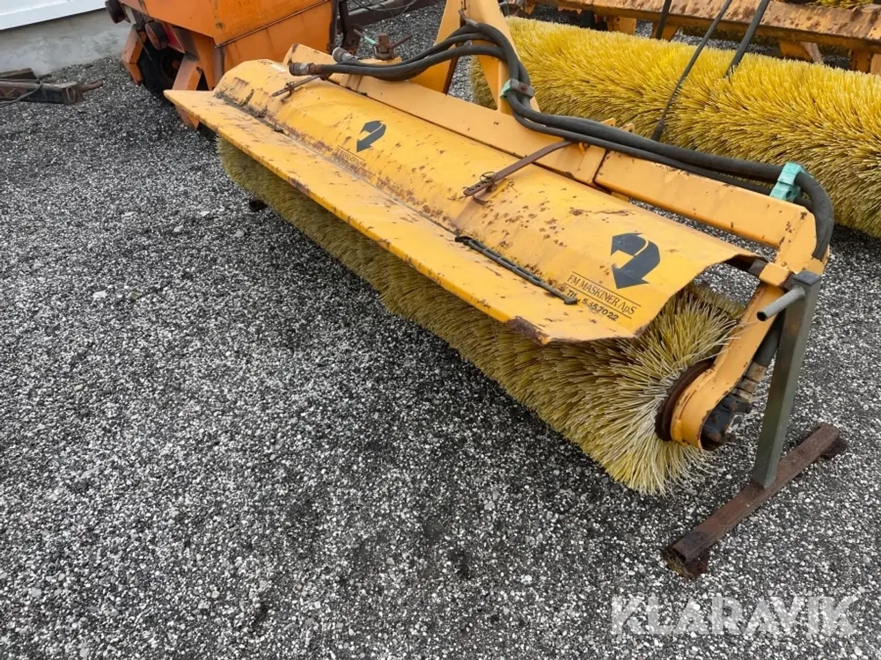 Billede 1 - FM Maskiner MF 390 T hydraulisk kost til traktor FM
