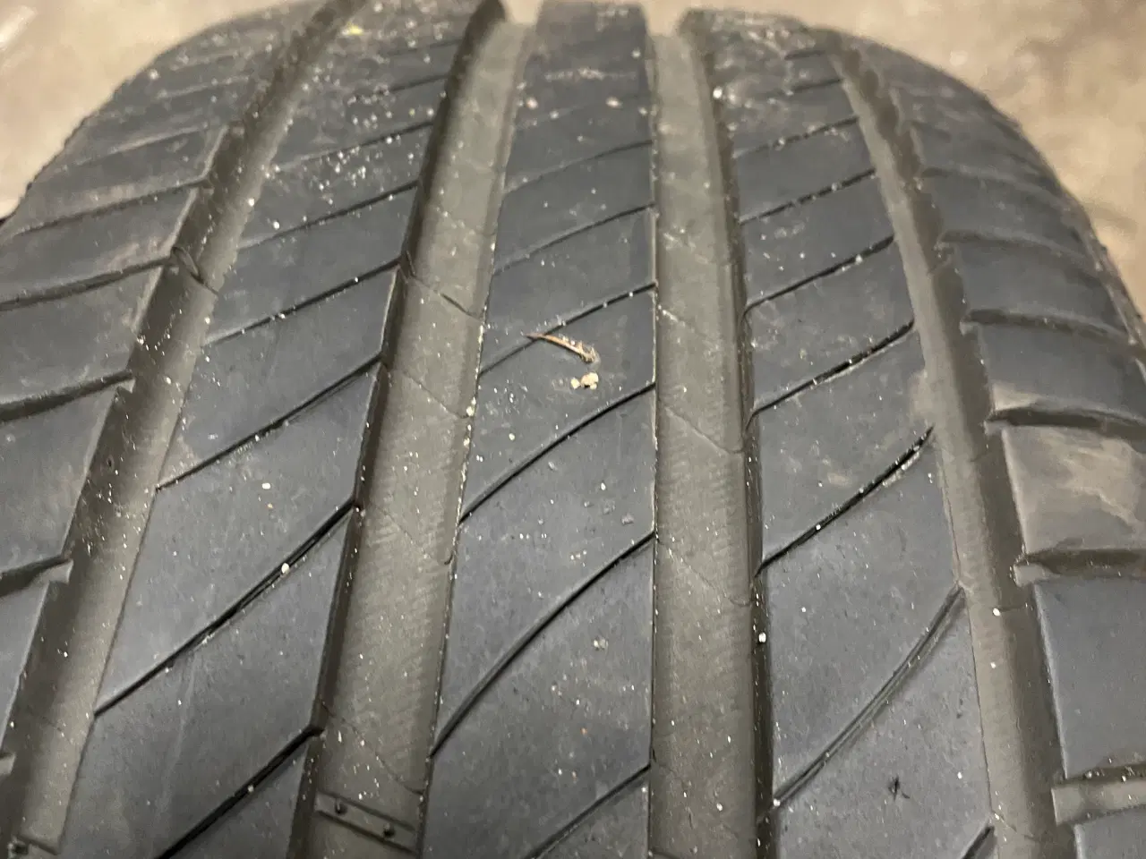 Billede 2 - Michelin dæk 205-55-16