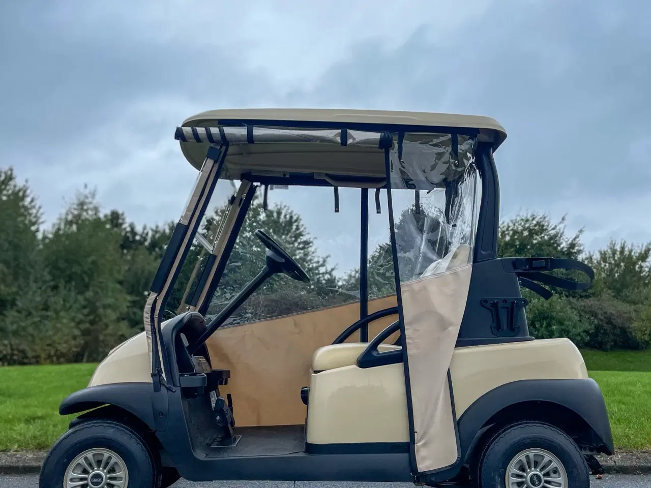 Billede 1 - Golfbil med Full-body cover