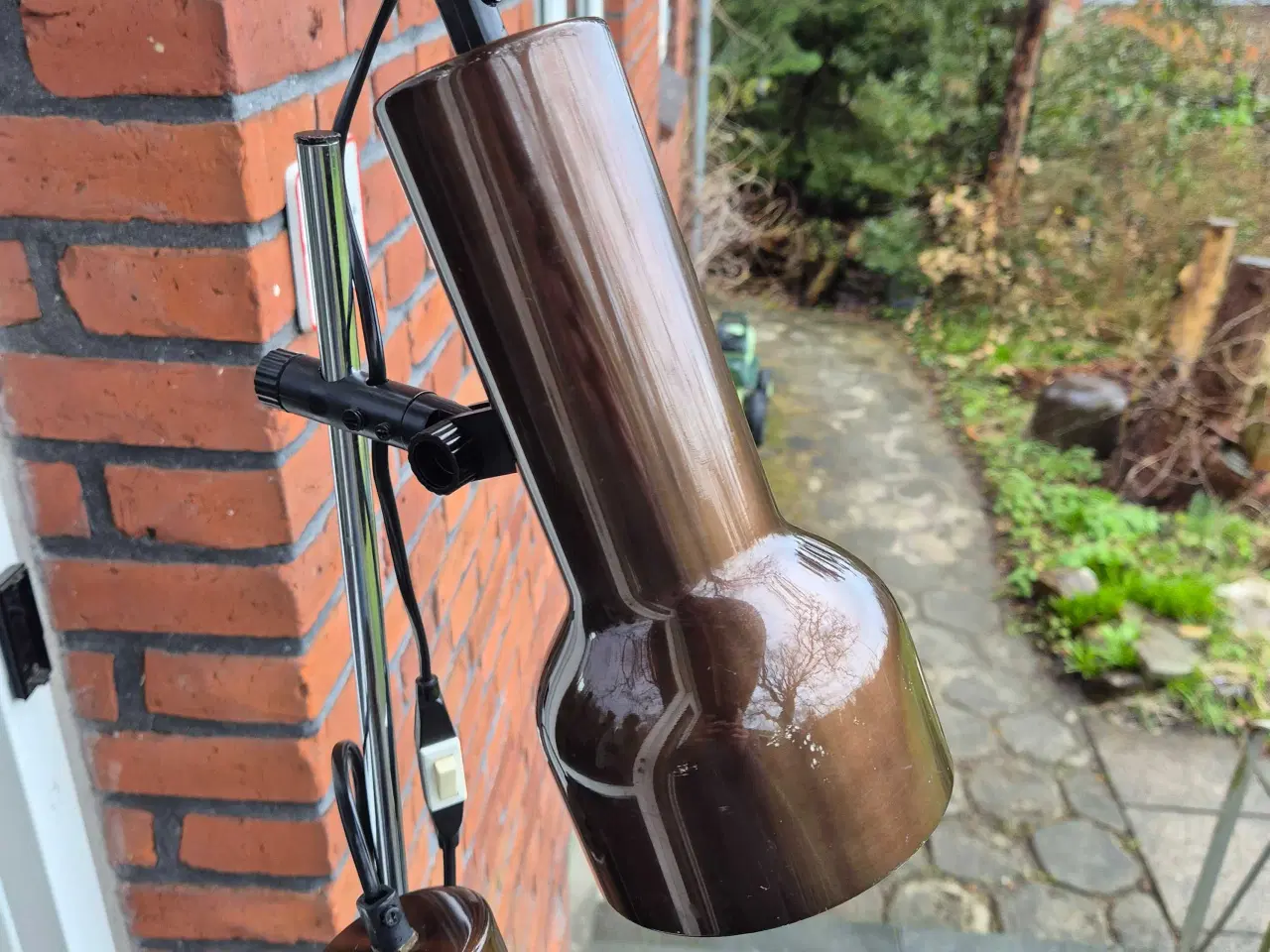 Billede 3 - Standerlampe med gyldenbrune spot