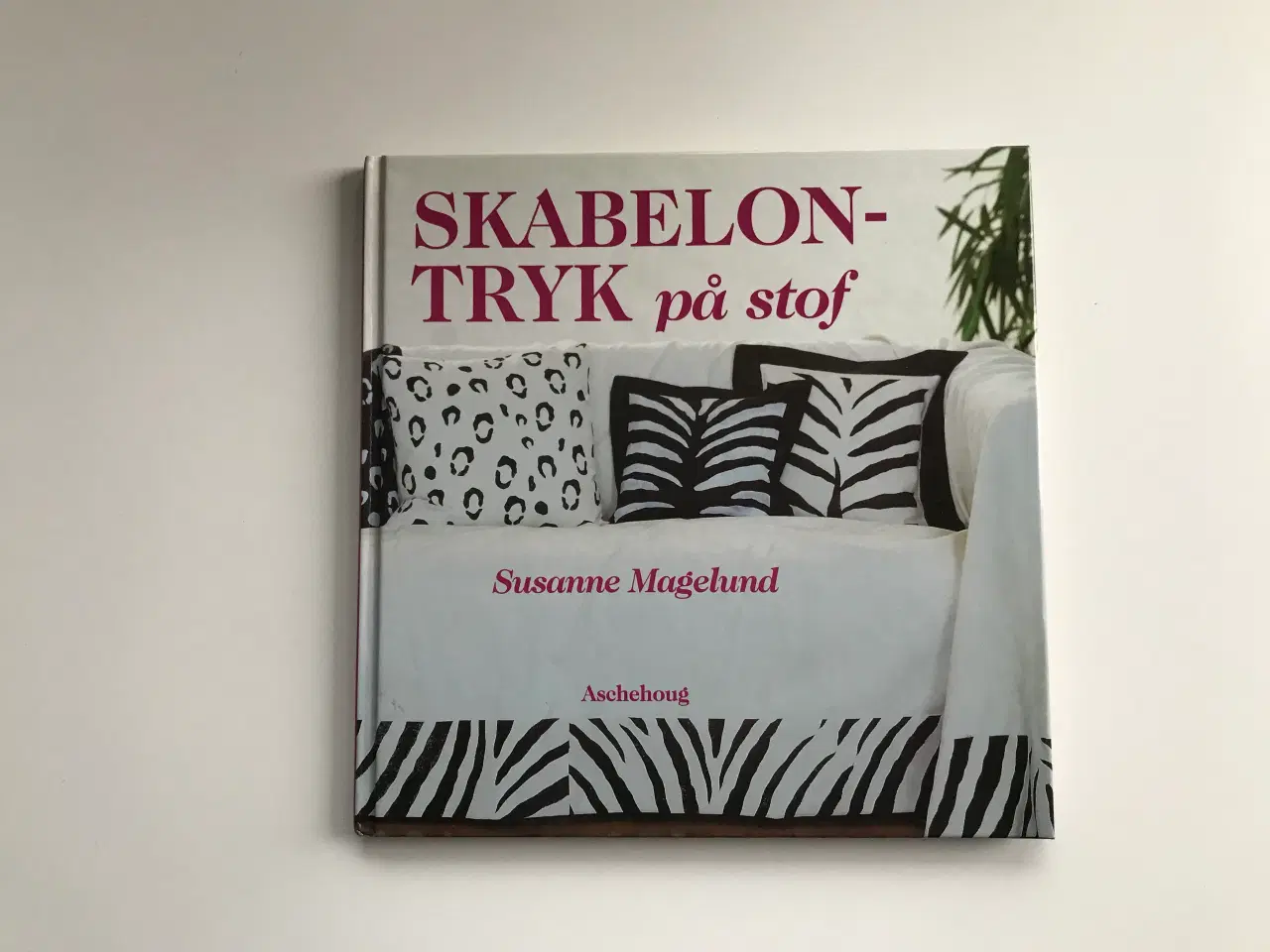 Billede 1 - Skabelontryk på stof af Susanne Magelund